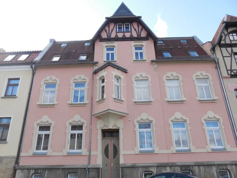 Ansicht Straßenseite  - Zinshaus/Renditeobjekt kaufen in Mylau - Historisches Investment: Sechs Mieteinheiten!