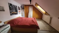 Schlafzimmer DG