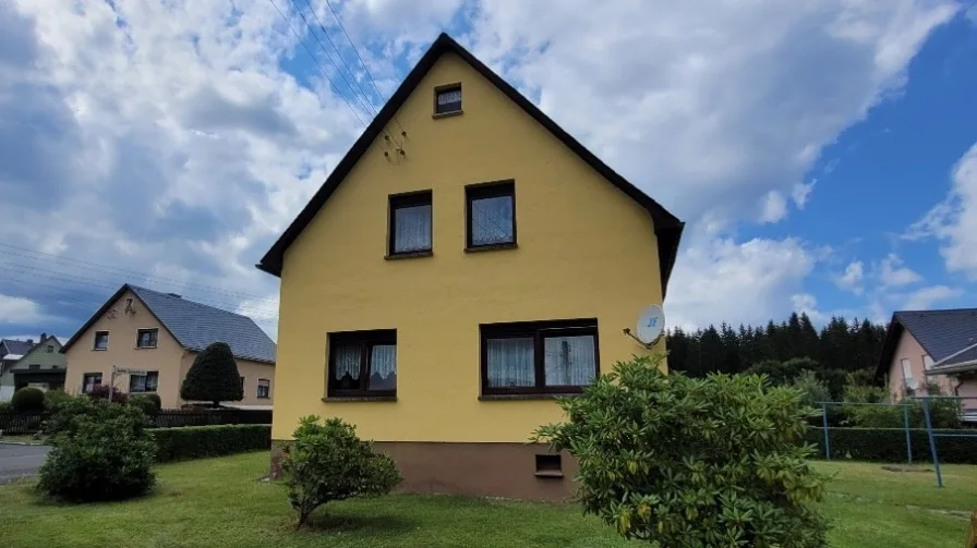 Ansicht Giebelseite  - Haus kaufen in Muldenhammer - Platz zum Wachsen und Träumen