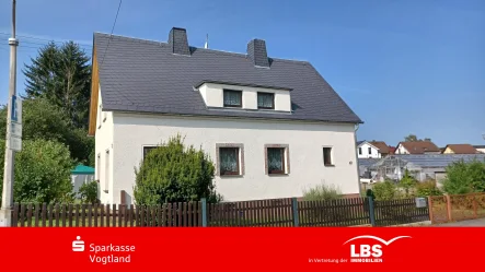 Vorderansicht - Haus kaufen in Plauen - Ihr neues Zuhause mit Potenzial !!