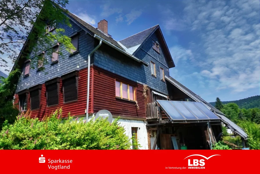 Gartenansicht - Haus kaufen in Klingenthal - Super Ausblick und in guter Lage!