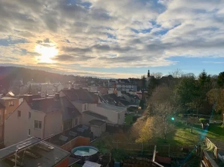 Aussicht - Haus kaufen in Reichenbach - Schöne Maisonette-Wohnung mit Ausblick!