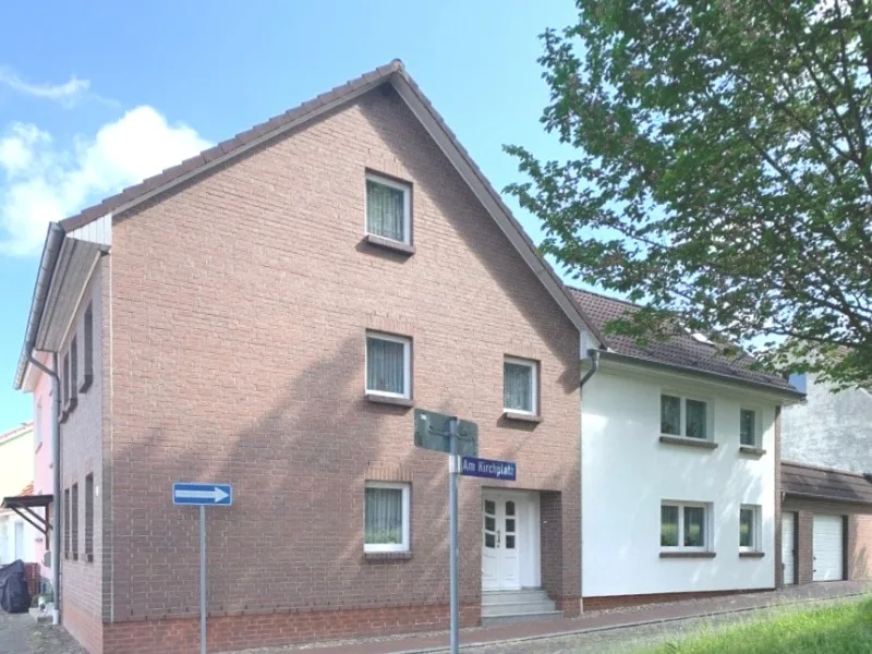 Giebel - Haus kaufen in Ribnitz-Damgarten - Modernes Stadthaus in bester Lage günstig zu kaufen