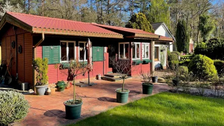 Wohnhaus - Haus kaufen in Mesekenhagen - Idyllische Lage am Waldrand