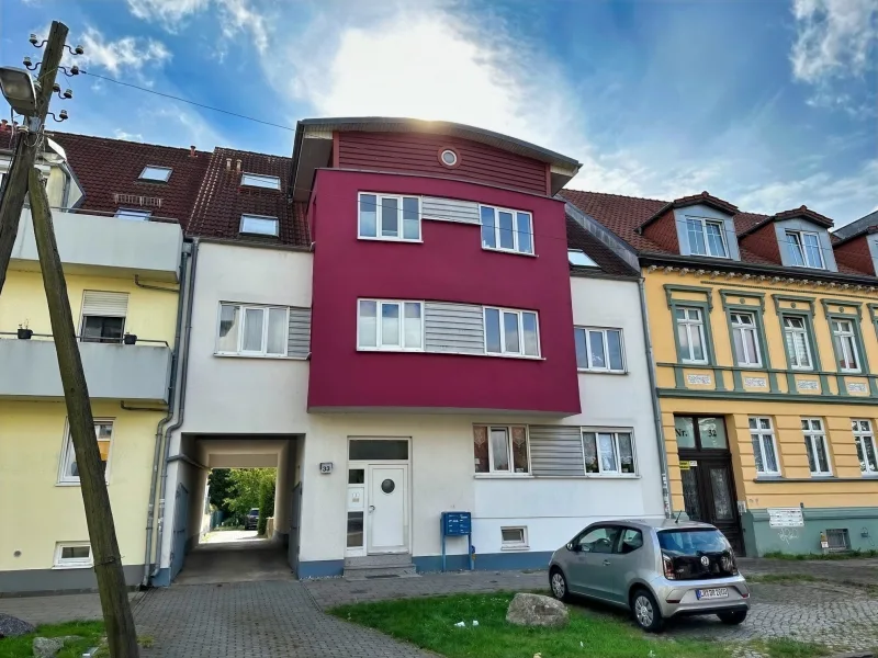 Ansicht Strasse - Wohnung kaufen in Greifswald - Super Stadtlage- vermietete ETW