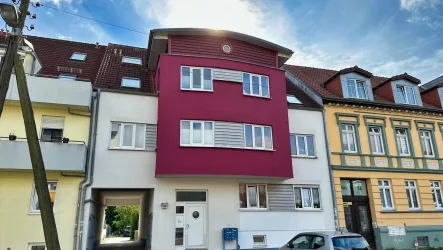 Ansicht Strasse - Wohnung kaufen in Greifswald - Super Stadtlage- vermietete ETW