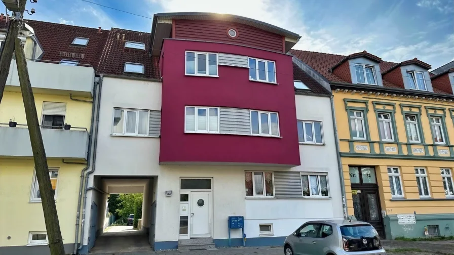 Ansicht Strasse - Wohnung kaufen in Greifswald - Super Stadtlage- vermietete ETW