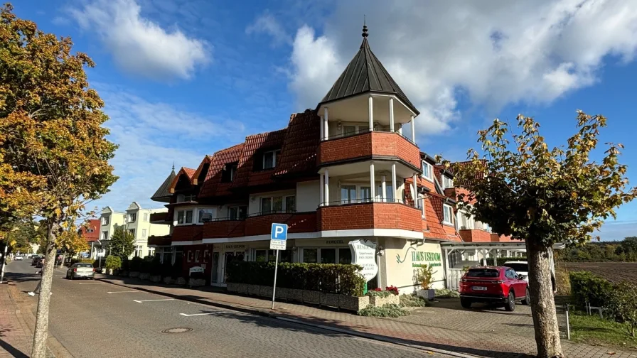 Außenansicht Straße - Gastgewerbe/Hotel kaufen in Loddin - Investmentchance: Hotel in Strandnähe