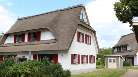 Außenansicht - Haus kaufen in Ostseebad Boltenhagen - Ein Traum an der Ostsee