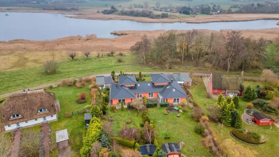 Luftbild - Haus kaufen in Neuenkirchen - Ruhe und landschaftliche Idylle