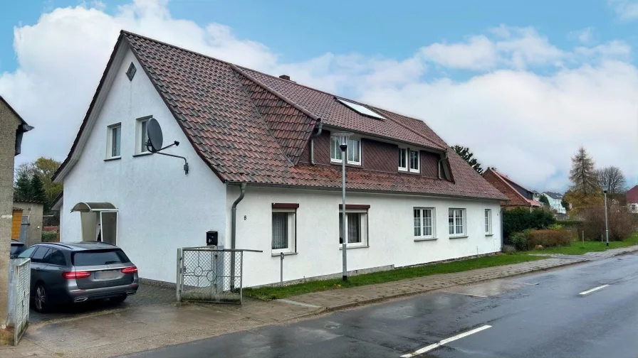 Außenansicht - Haus kaufen in Spantekow - Älteres Häuschen sucht junge Familie