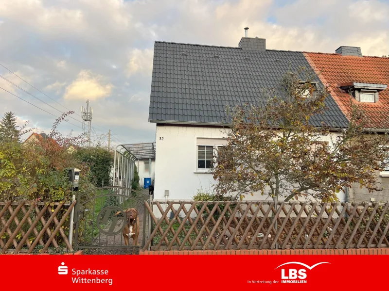 Haus mit Tor - Haus kaufen in Gräfenhainichen - Sofort Einziehen und das Leben genießen!