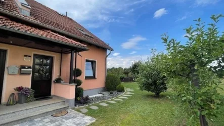 Ansicht Ost - Haus kaufen in Werdau - Ein schönes Häuschen zum Wohnfühlen