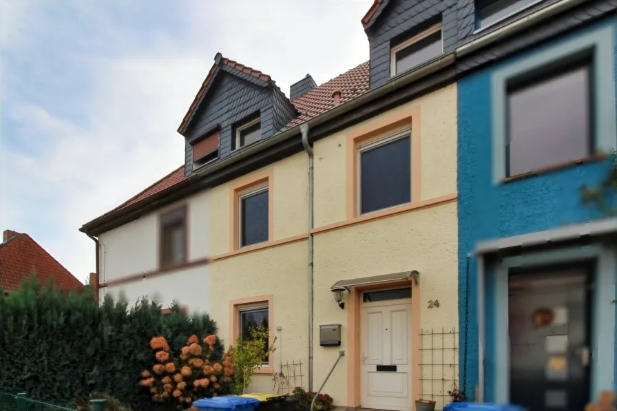 Vorderansicht - Haus kaufen in Dessau-Roßlau - Bezugfertiges Reihenmittelhaus 