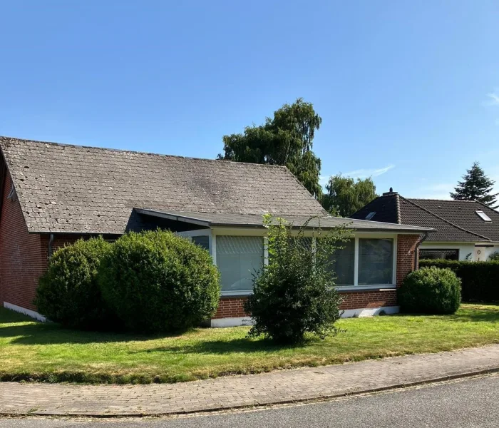 Einfamilienhaus - Haus kaufen in Niebüll - Einfamilienhaus mit Anbau in Niebüll