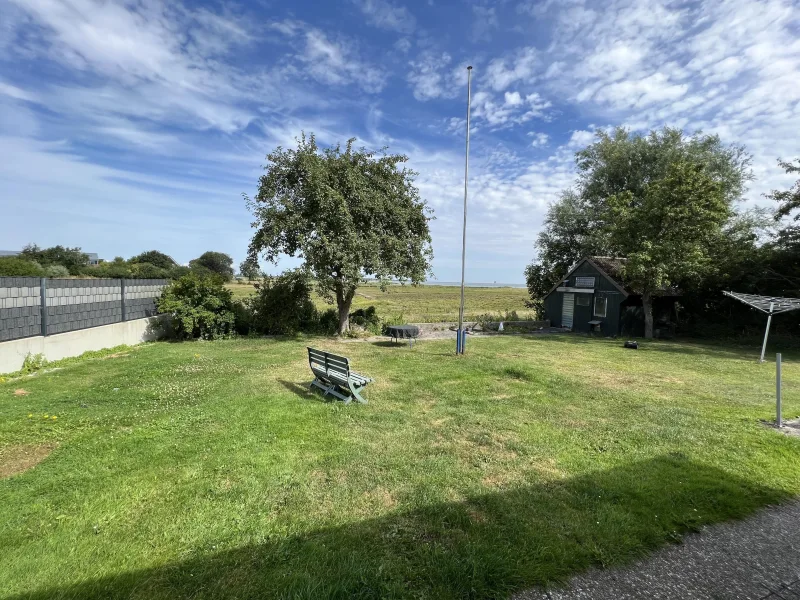 Garten im Norden mit Blick auf die Schlei