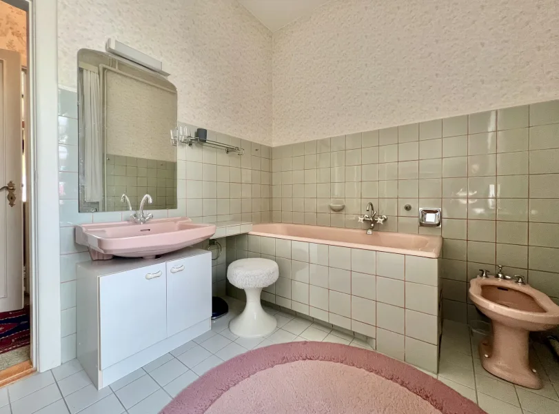 Badezimmer EG