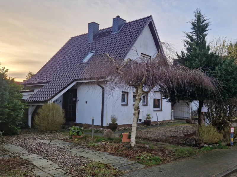  - Haus kaufen in Mölln - Klassisches Einfamilienhaus in ruhiger aber zentraler Lage von Mölln