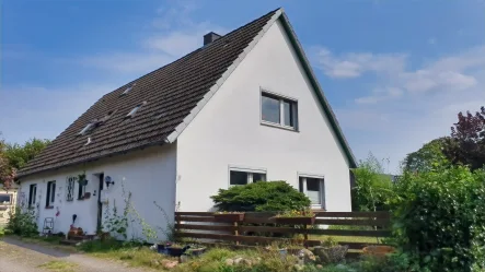 Straßenansicht - Haus kaufen in Klein Rönnau - Einfamilienhaus in Klein Rönnau