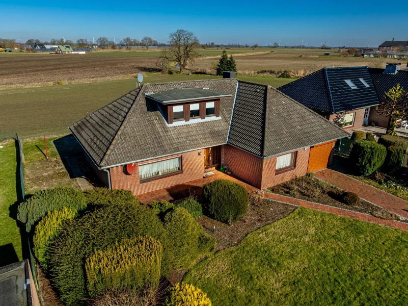 Feldrandlage mit Weitblick. - Haus kaufen in Engelbrechtsche Wildnis - Ihr Zuhause im Grünen - Feldrandlage mit viel Platz.