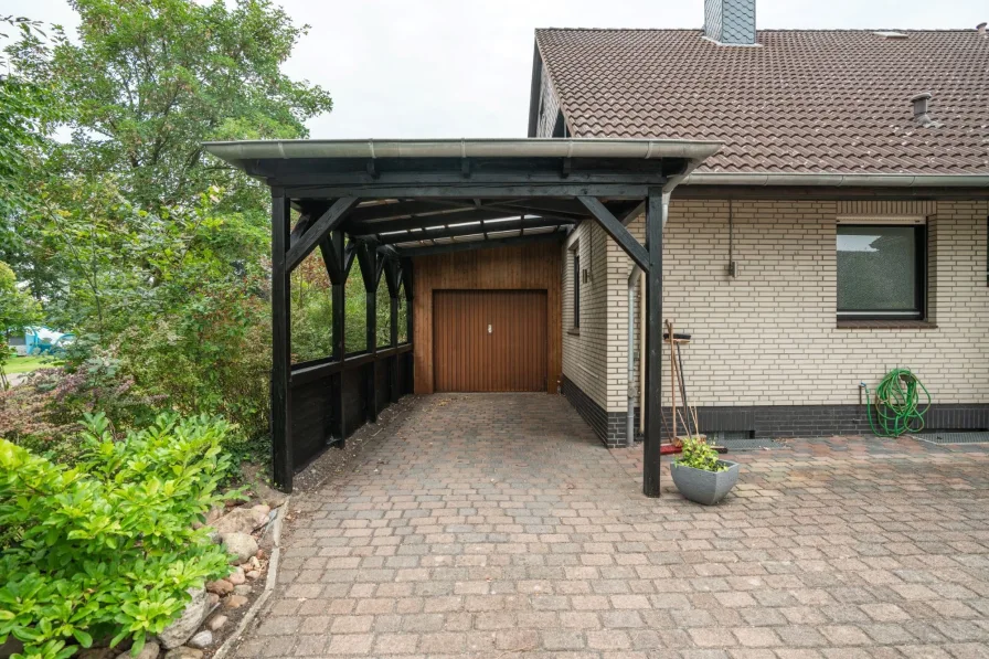 Carport