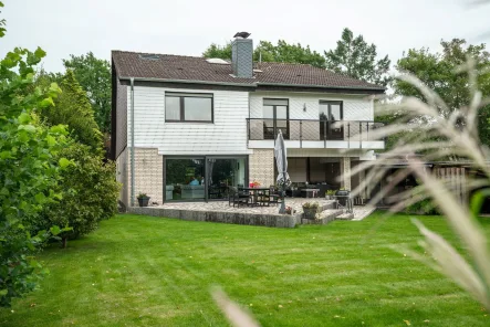  - Haus kaufen in Hartenholm - Ein-/Zweifamilienhaus in Hartenholm