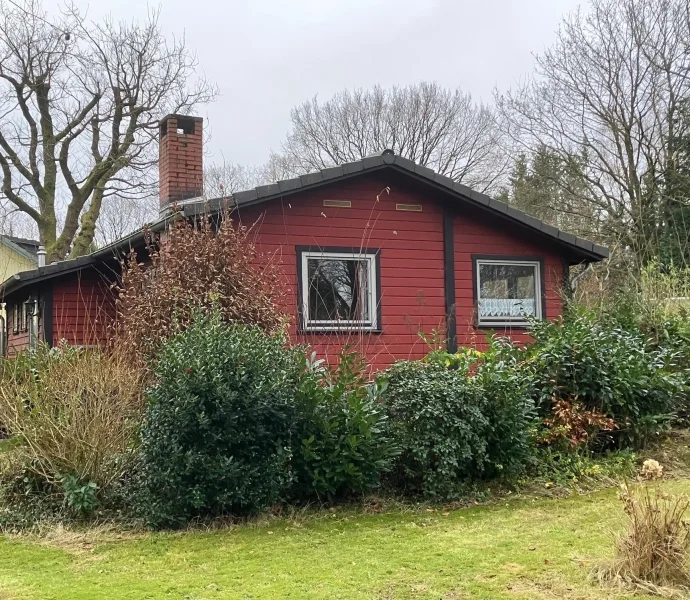  - Haus kaufen in Hohenwestedt - Ferienhaus in Falkenburg