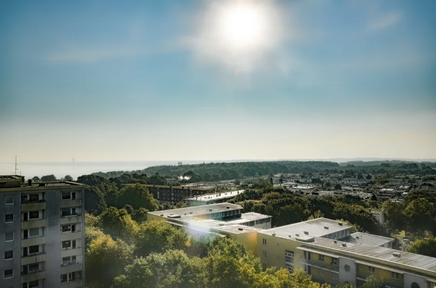 8889MS-14 Ausblick Loggia Richtung Laboe