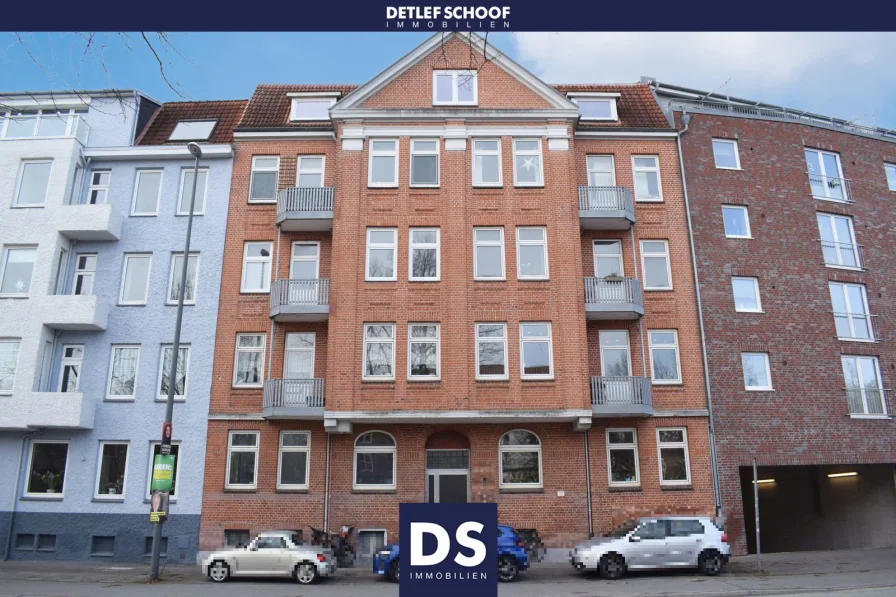 8932CS-01 Ansicht - Wohnung kaufen in Kiel / Wik - Großzügige 4-Zimmer-Dachgeschoss-Wohnung in Kiel-Wik mit viel Potenzial