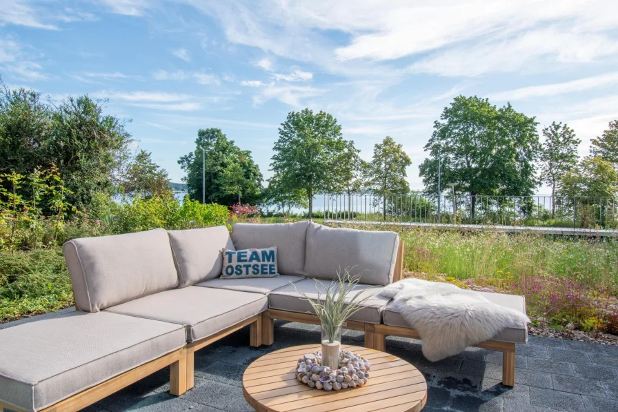 Terrasse mit Meerblick