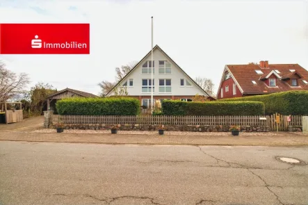 Ansicht - Haus kaufen in Giekau - Modernes Mehrgenerationenhaus mit Einliegerwohnung