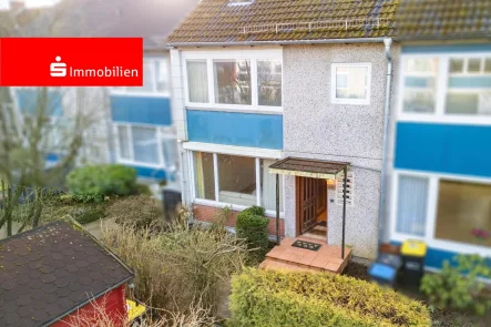 Vorderansicht - Haus kaufen in Eckernförde - Sanierungsbedürftiges Reihenmittelhaus