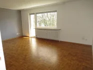 Wohnzimmer m. Zutritt Balkon