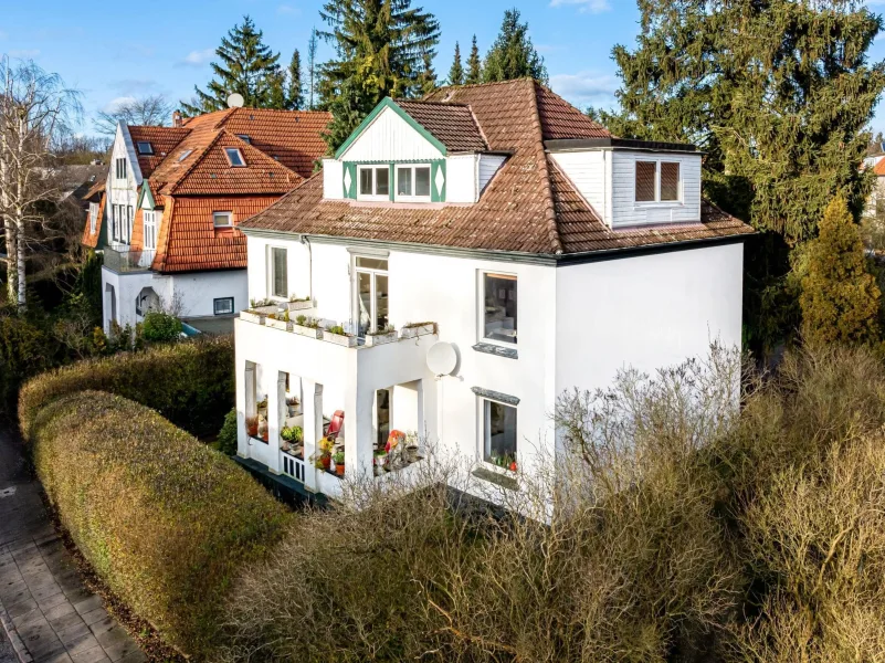 Liebe auf den ersten Blick. - Haus kaufen in Hamburg - Zeit für neuen Glanz.