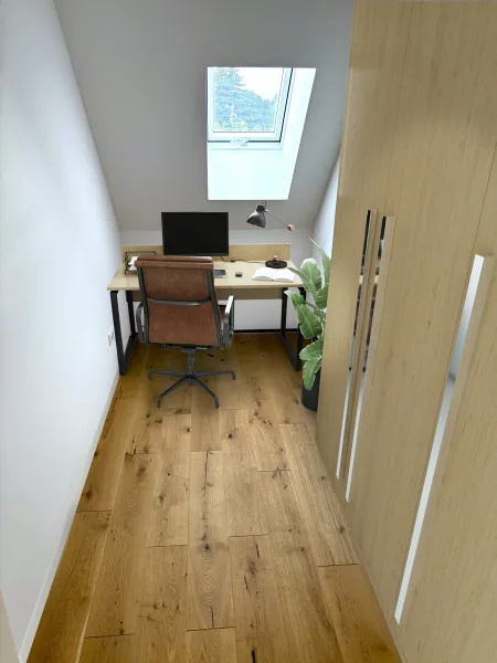 Büro-möbliert