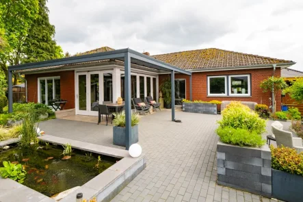  - Haus kaufen in Ochtrup - Luxuriöser, renovierter und nachhaltiger Bungalow in Ochtrup