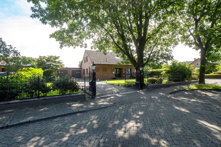  - Haus kaufen in Emlichheim - Einfamilienhaus in schöner Lage von Emlichheim