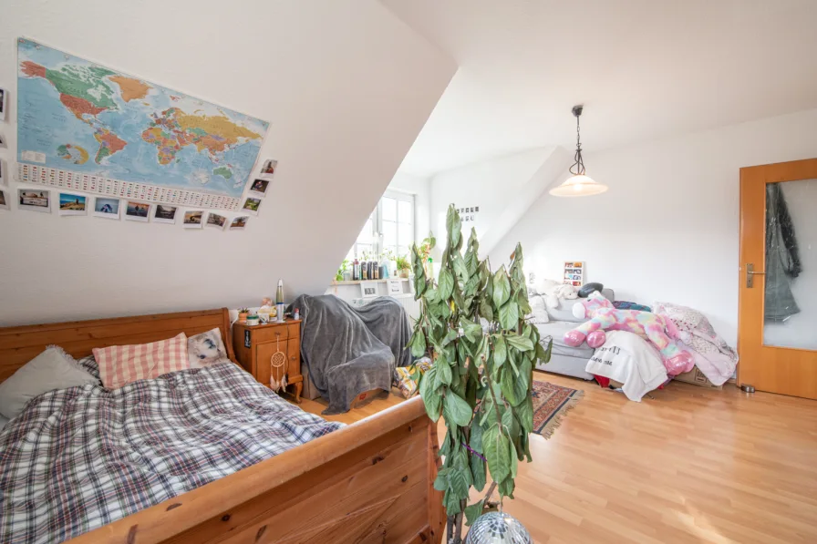 OG links Wohn- Schlafzimmer 2.1