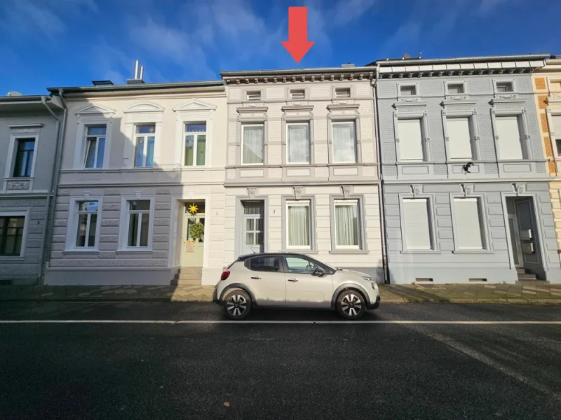 . - Haus kaufen in Viersen - Geräumiges Stadthaus mit Anbau und Garage im historischen Ortskern von Viersen-Dülken