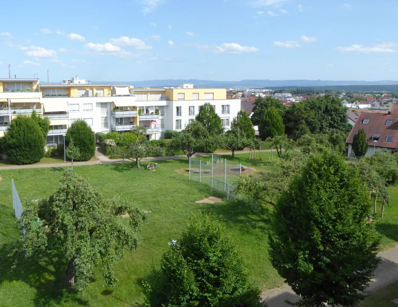  - Wohnung kaufen in Ostfildern - top  4-Zi.-Penthouse-Wohnung mit 3 Dachterrassen und Aufzug in Ostfildern-Nellingen