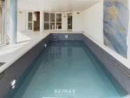 Indoor Schwimmbad