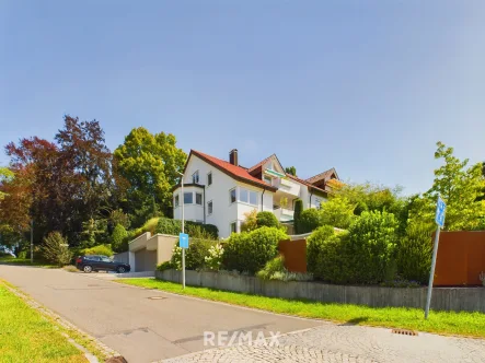 Ansicht - Haus kaufen in Backnang - LEBEN SIE IHREN WOHNTRAUM: STILVOLLES REIHENENDHAUS IN BESTER LAGE VON BACKNANG!