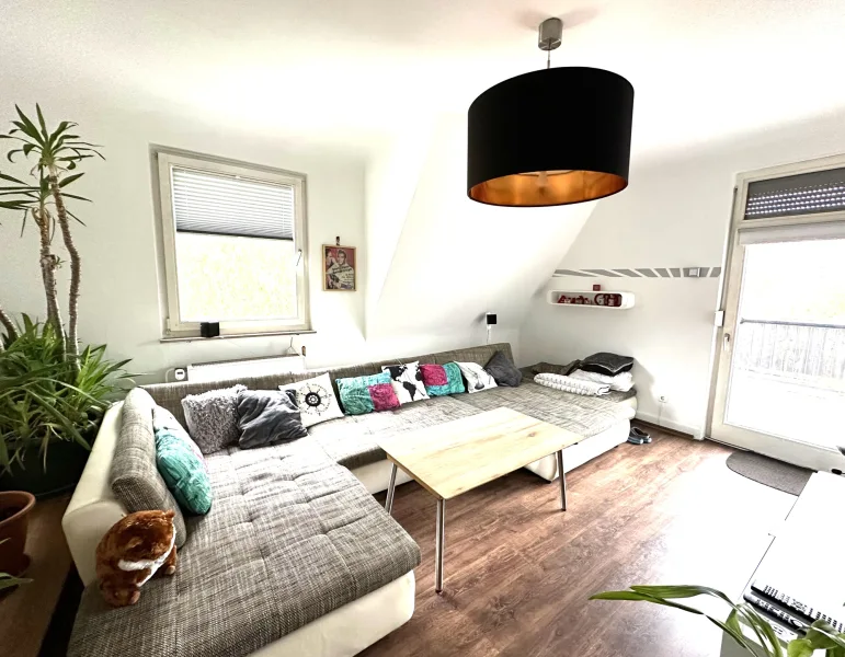  - Wohnung mieten in Esslingen - tolle 3-Zi.-Wohnung mit großer Terrasse in Hohenkreuz