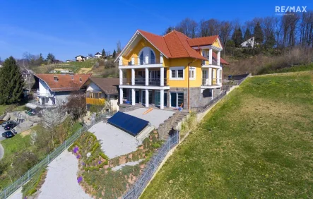 Hausansicht - Haus kaufen in Varazdinske Toplice - Traumhaus mit Pool, Sauna und Fitnessraum in Kroatien!