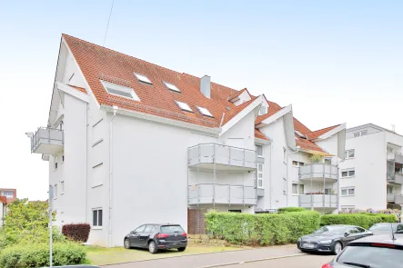 Hausansicht  - Wohnung kaufen in Heilbronn - Charmante Wohnung mit modernem Komfort und erstklassiger Infrastruktur im Bieterverfahren