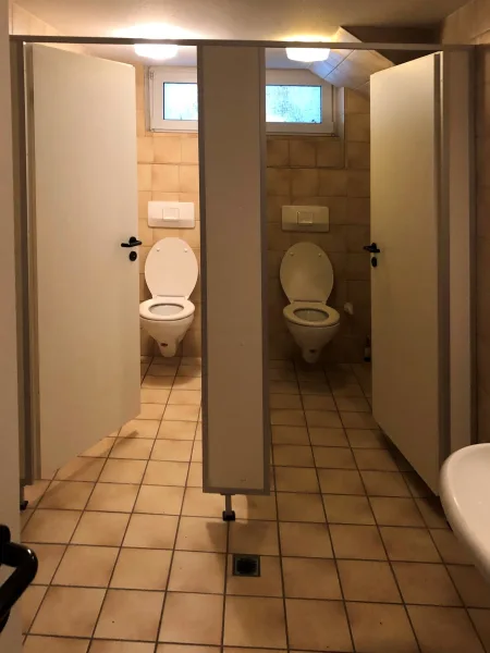 WC-Anlage im Keller