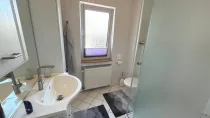 Badezimmer Ansicht 1