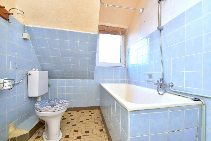 Badezimmer DG Wohnung