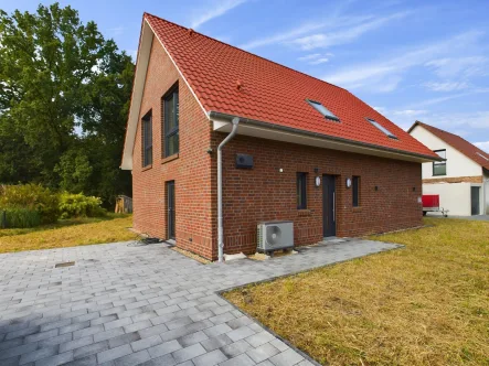 Titelbild - Haus kaufen in Walsrode / Krelingen - Traumhaus: Viebrockhaus Neubau von 2024 mit vielen Extras! Maxime 300