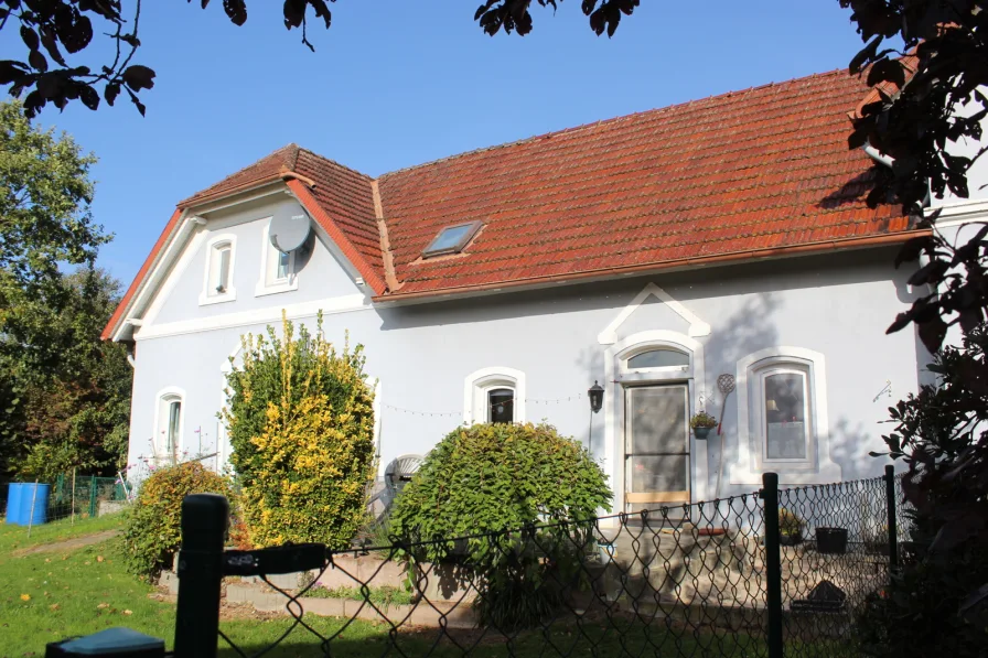  - Haus kaufen in Bücken - Villaartiges Mehrfamilienhaus